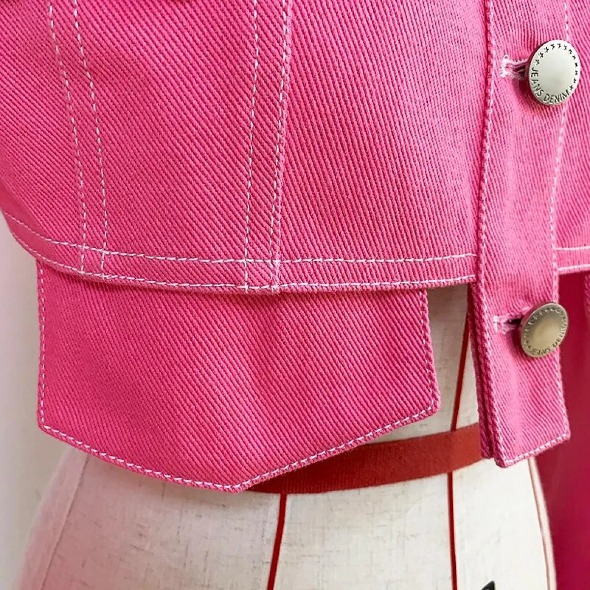 Giacca di jeans alla moda Crop Top Giacca di jeans corta Giacca da donna firmata da donna
