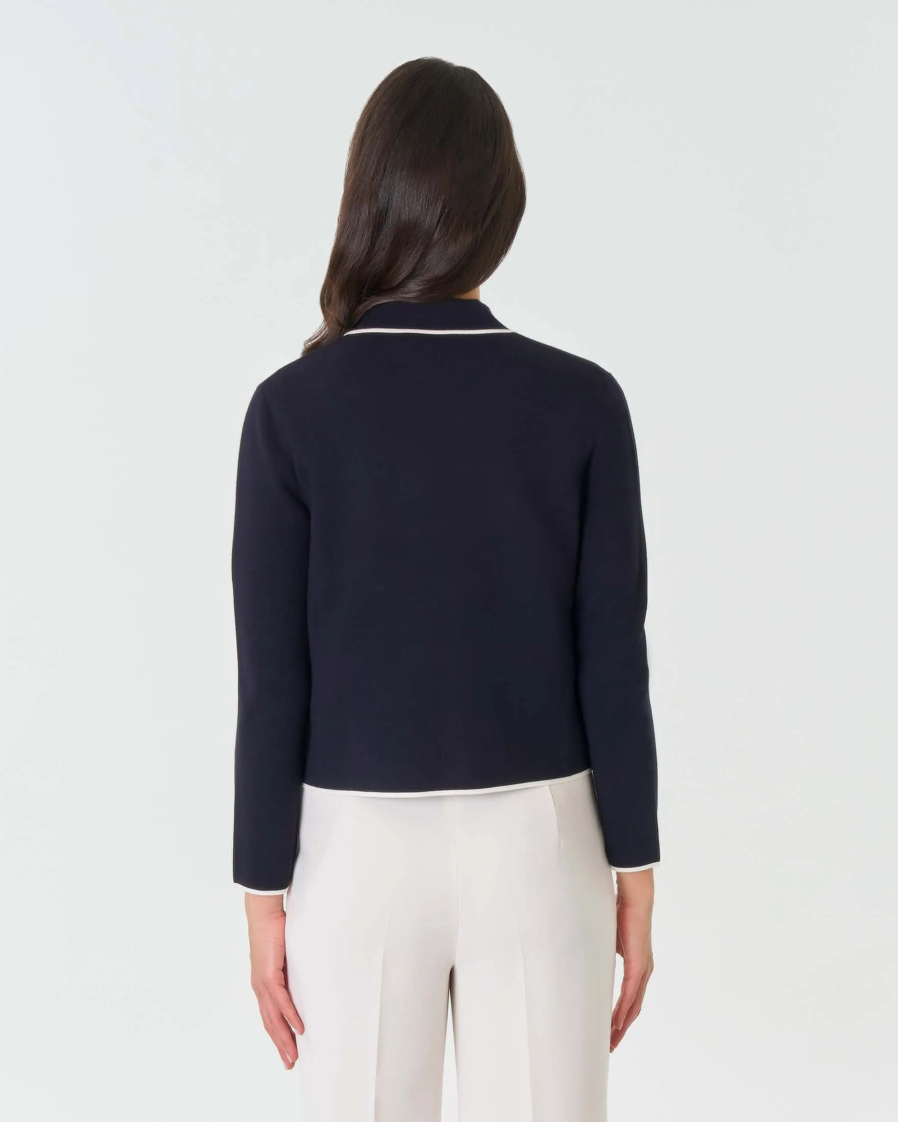 Giacchina blu in misto viscosa con colletto a camicia e profili bianchi