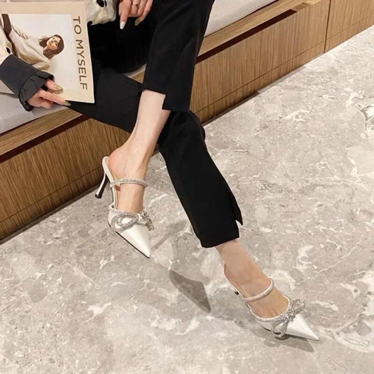 Moda estiva strass diamante farfalla nodo sandali tacchi alti pantofole a punta pompe da donna festa matrimonio Bling